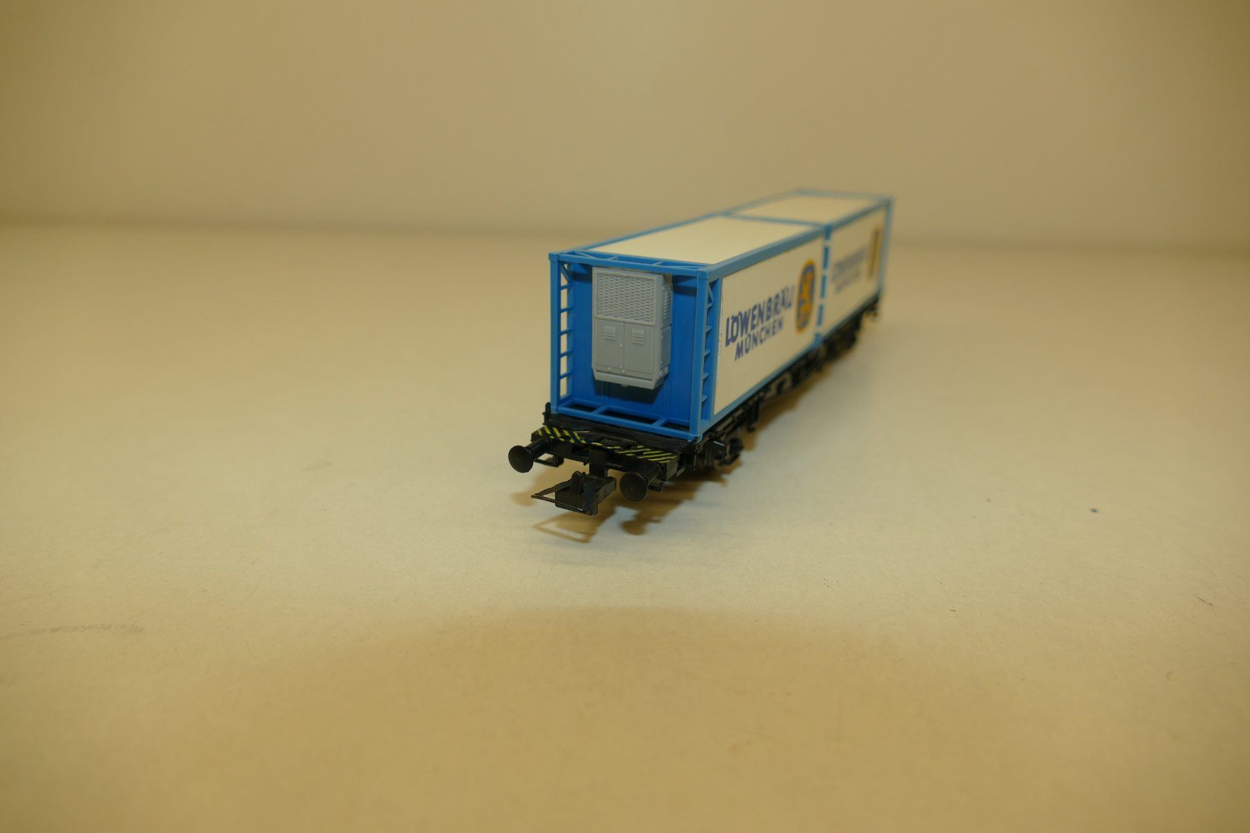 Modelleisenbahnen: Röwa H0: RIV Containerwagen Löwenbräu München – Neu (gemäss Beschreibung) aus Niederhasli von rail-duerst 3