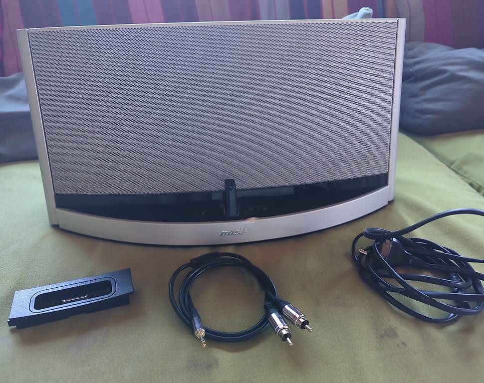 Bose Casse acustiche: Bose Sounddock 10 - enceinte bluetooth sans fil – Usato da Lignières venduto da Lorenberg 1