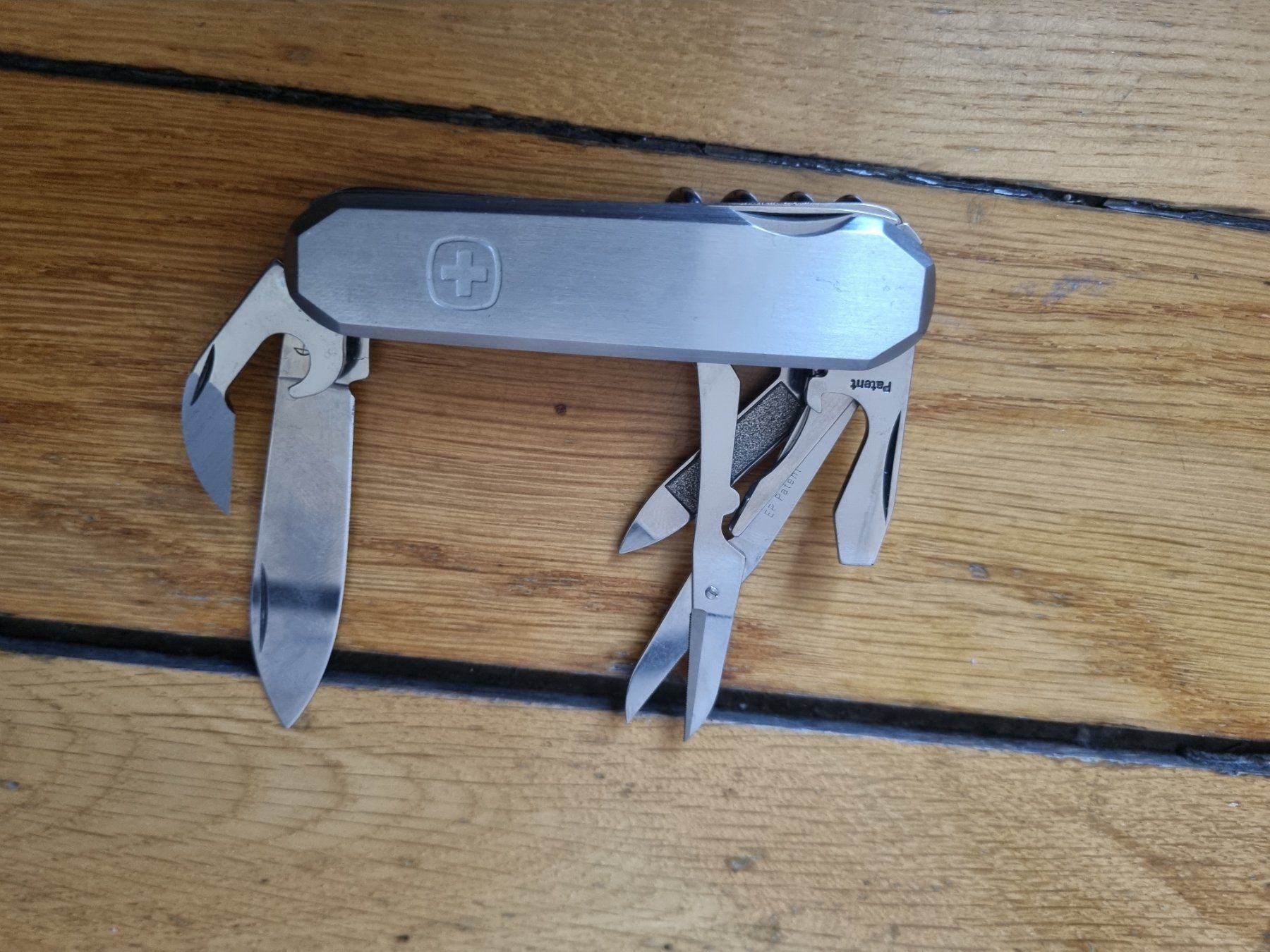Wenger Coltelli tascabile: Wenger Taschenmesser – Usato da Schaffhausen venduto da Leveron13 1