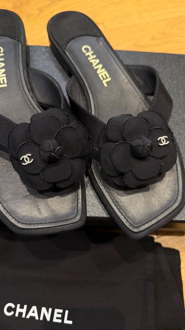 Chanel Scarpe da donna: Chanel Sandals – Usato da Zürich venduto da ank_5qjk 1