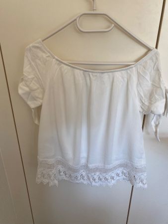 Top offshoulder cremeweiss neuwertig Vero Moda S neuwertig