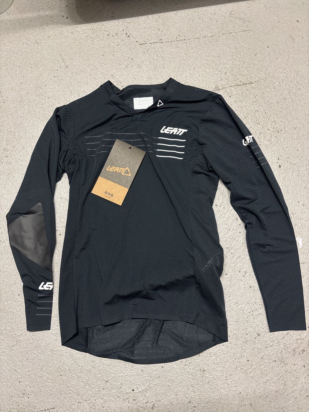 T-shirt: Leibchen MTB – Nuovo e nell'imballaggio originale da Egnach venduto da Rechi8 3