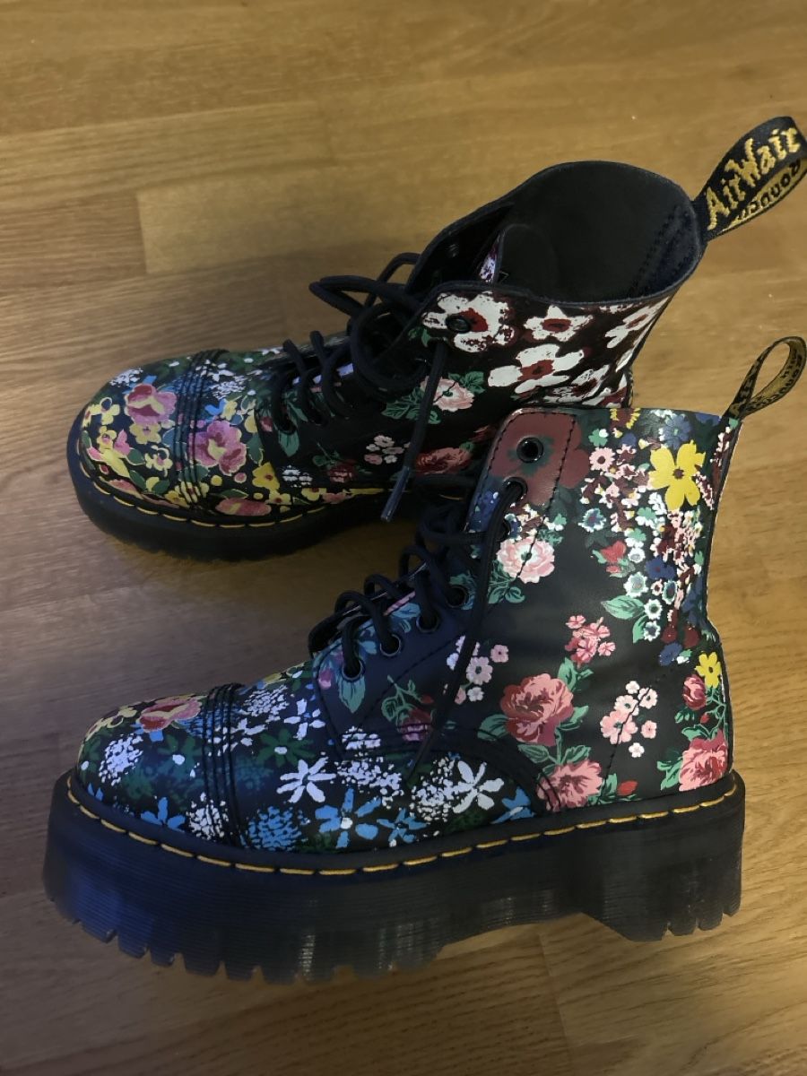 Dr. Martens Scarpe da donna: Dr. Martens Boots , 40, Floral – Usato da ZÜRICH venduto da Mitzi-2025