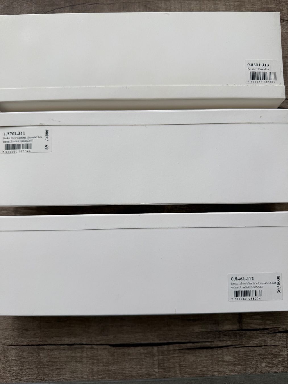 Victorinox Coltelli tascabile: Victorinox Damast 2010 2011 2012 – Nuovo (secondo la descrizione) da Wahlen b. Laufen venduto da MIG-25 9