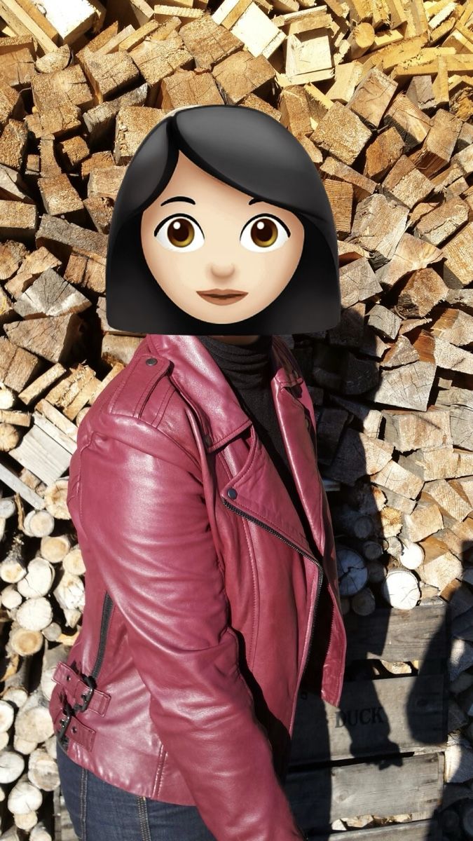 Giacche: Damen Bikerjacke Leder, Grösse S - Farbe Plum – Usato da Neuhausen venduto da Ann.Drea 9