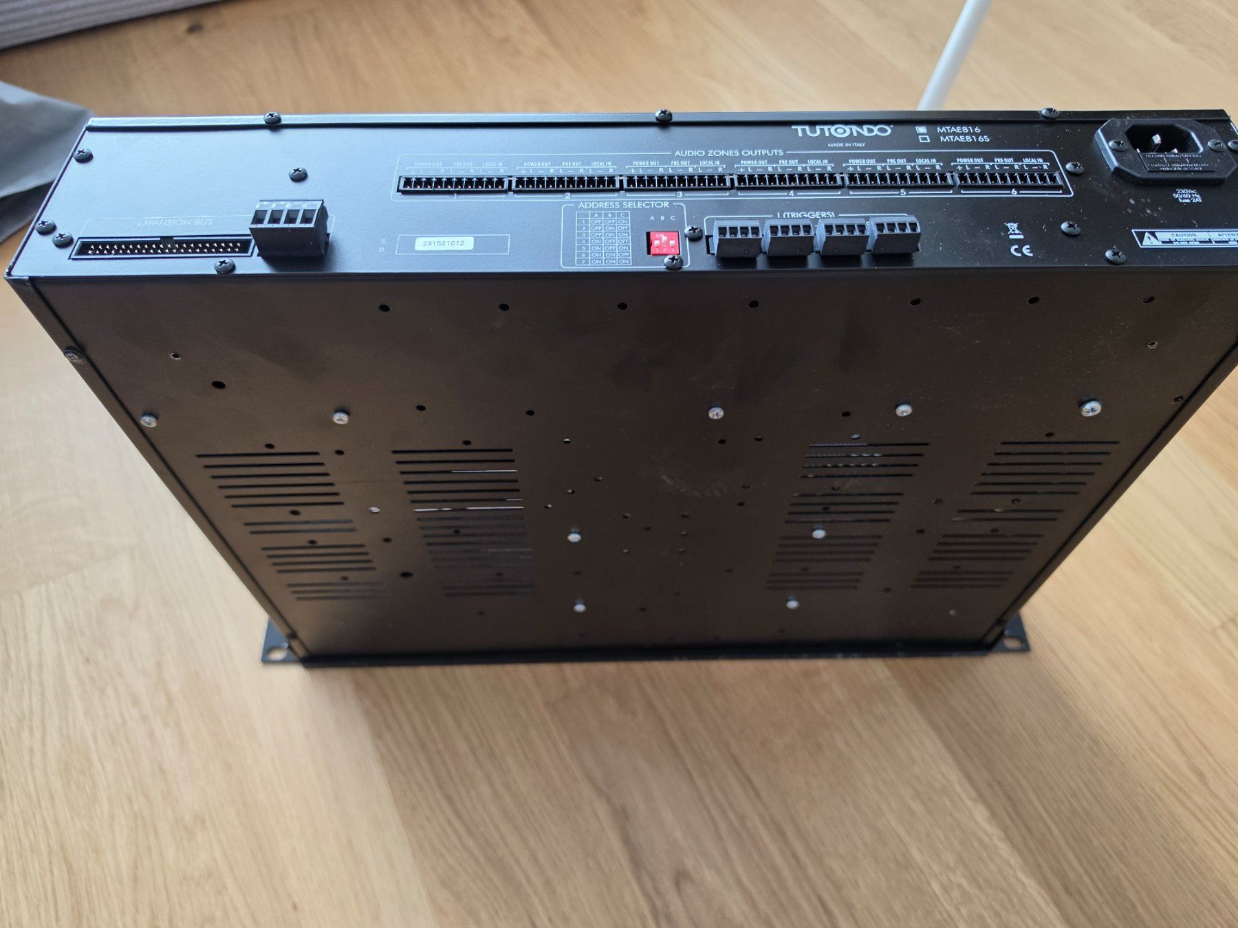 Amplificatori: Tutondo MTAE816 Verstarker – Usato da Zug venduto da rj45 1