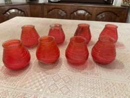 8 rote Vintage Teelichthalter aus Glas