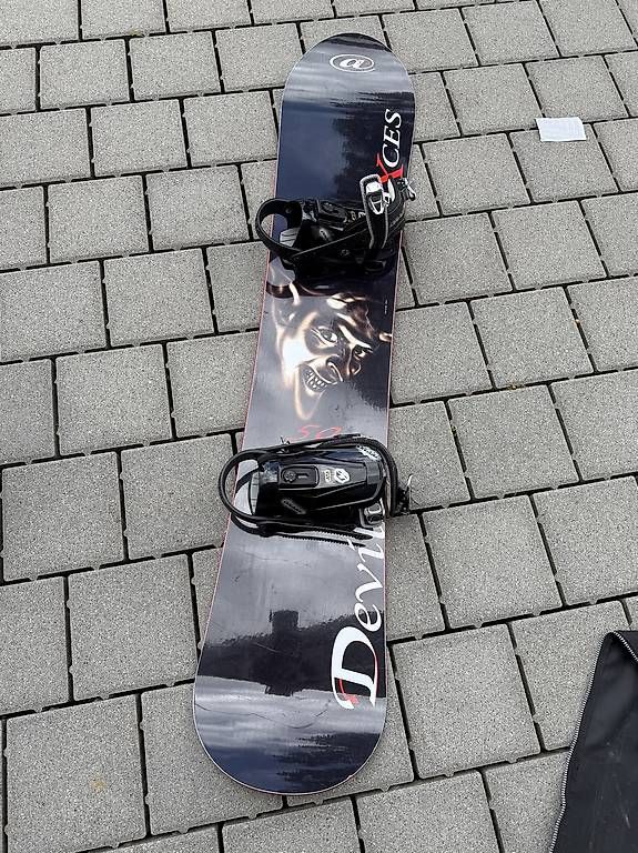 Board: Snowboard – Nuovo (secondo la descrizione) da Laufen venduto da car_2fnm