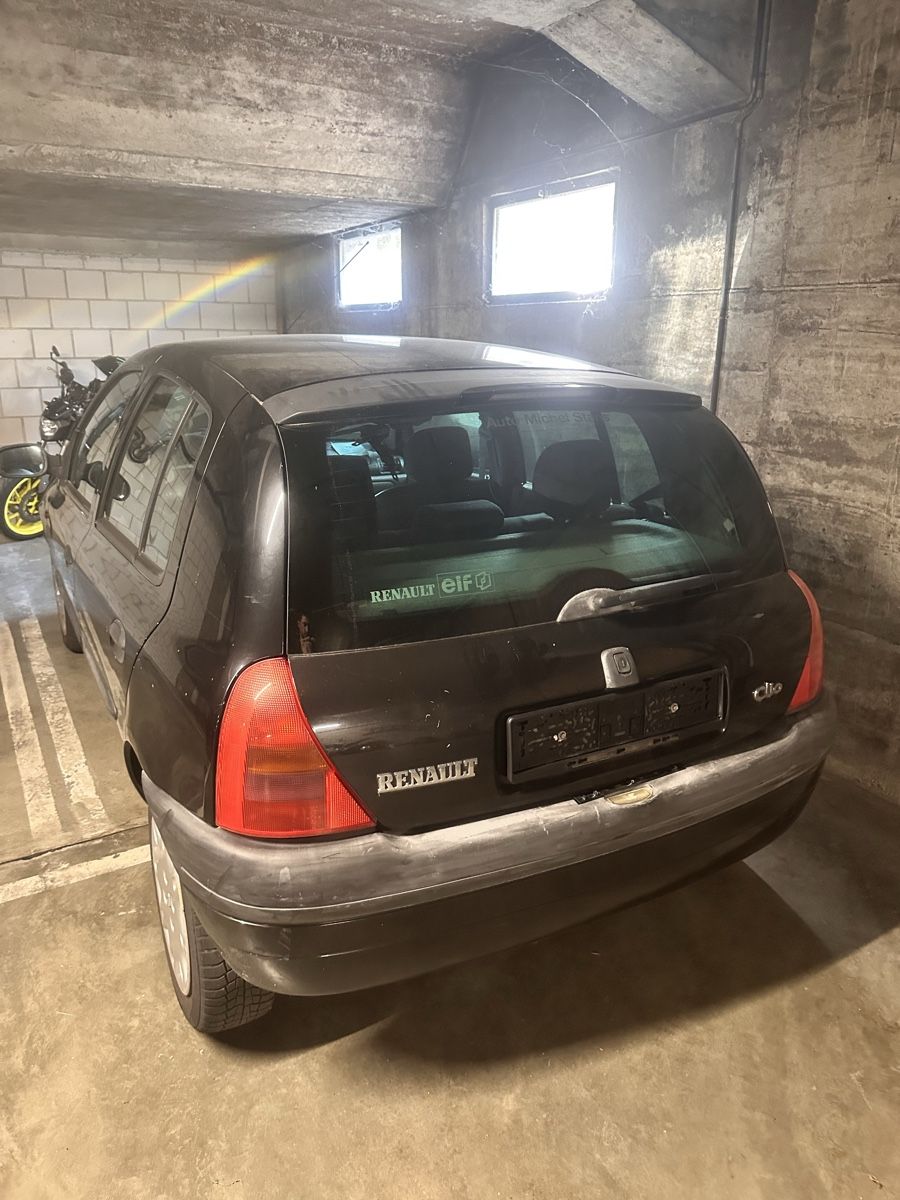 Renault Autos: Renault Clio 1.2 16V – Défectueux à Herzogenbuchsee par dominik100 2
