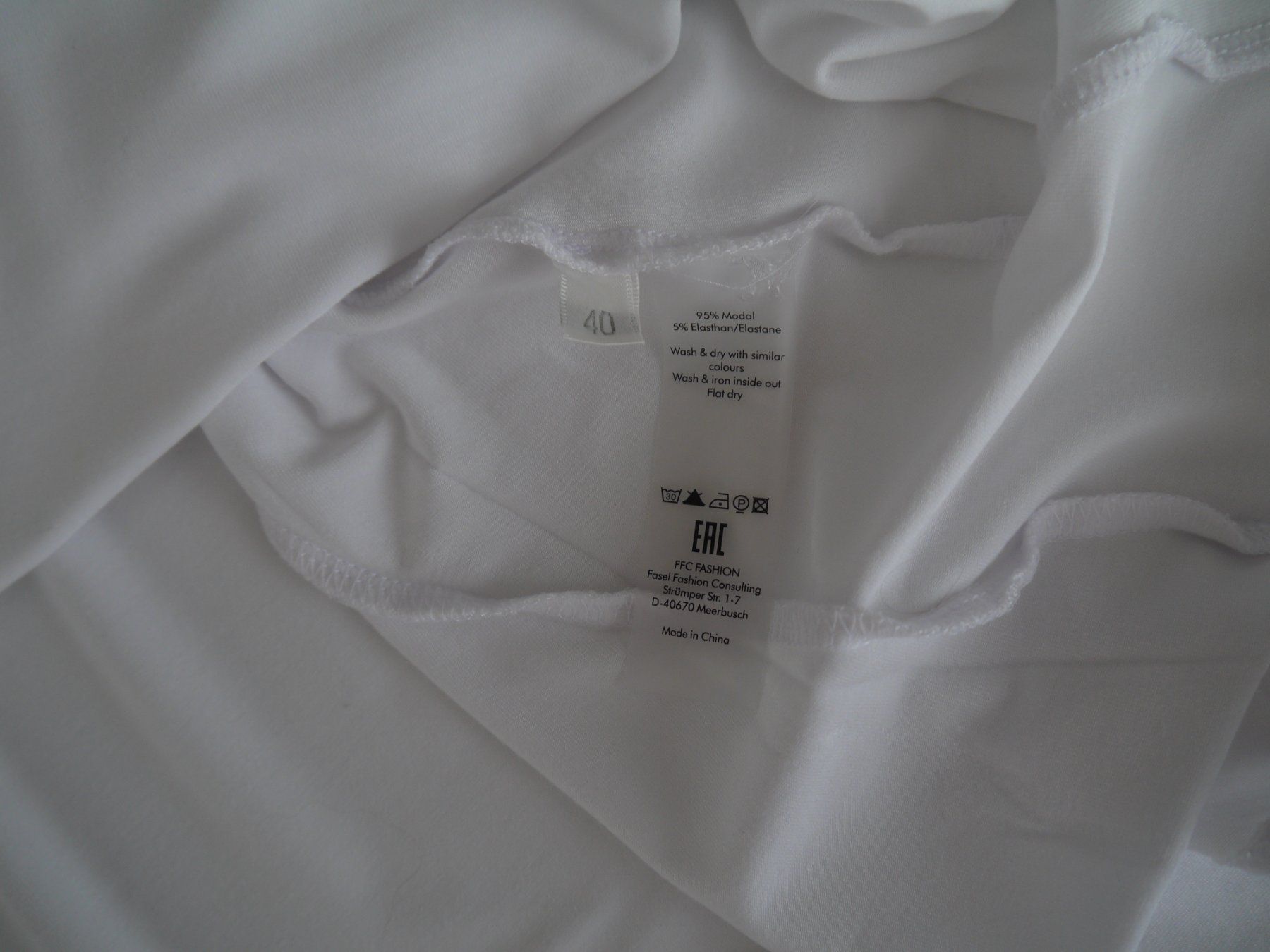 T-shirt: FFC T-Shirt  A- Linien Gr:40 – Usato da Hagendorn venduto da Blaf 2