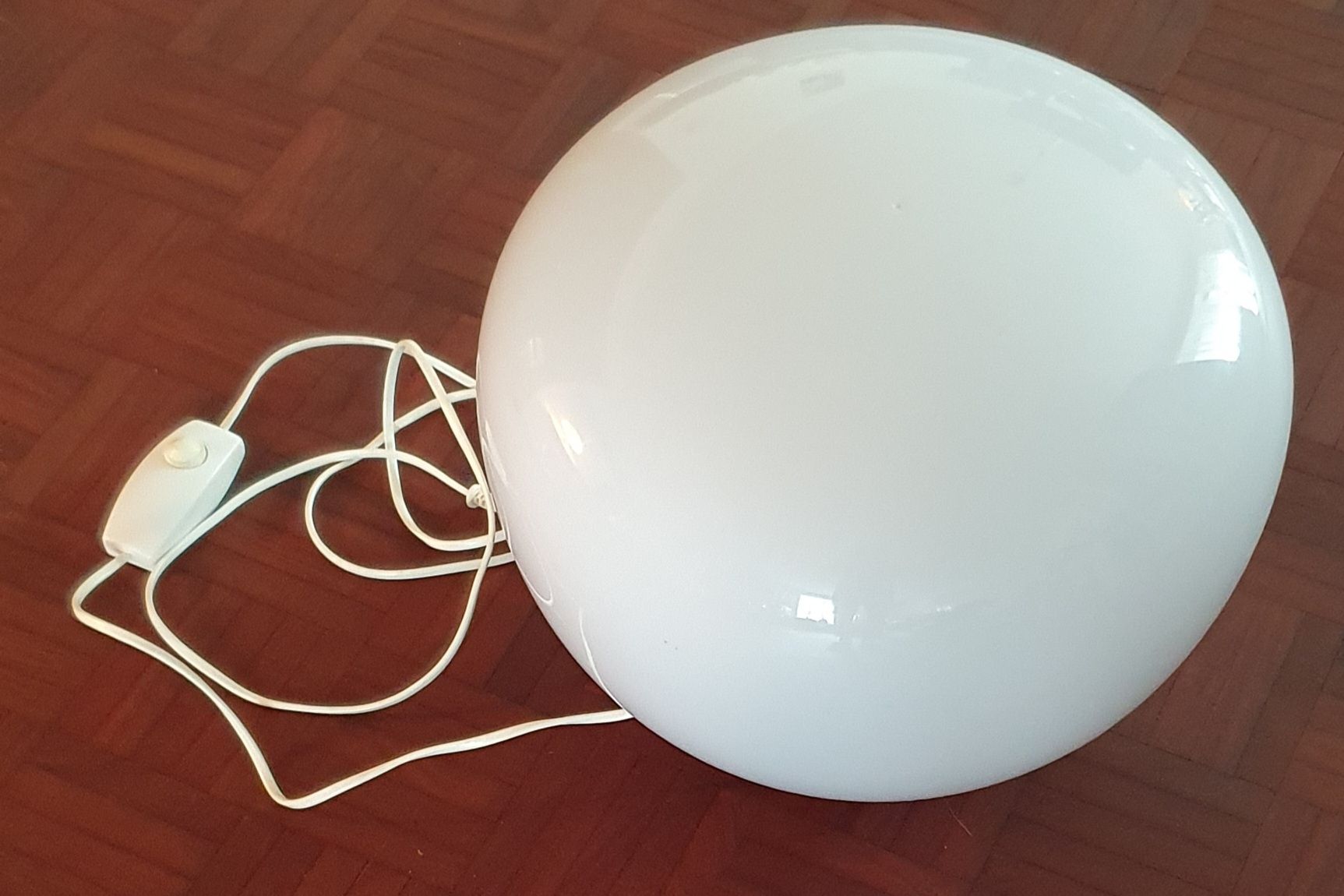Ikea Lampade: Ikea Jonisk Tischlampe, Kugellampe – Usato da Kreuzlingen venduto da Rschweiz1