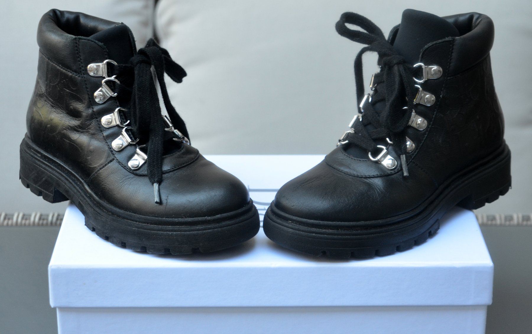 Dior Scarpe per ragazzi: Christian Dior Boots / bottes  .29 – Usato da Collonges venduto da Auganien 2