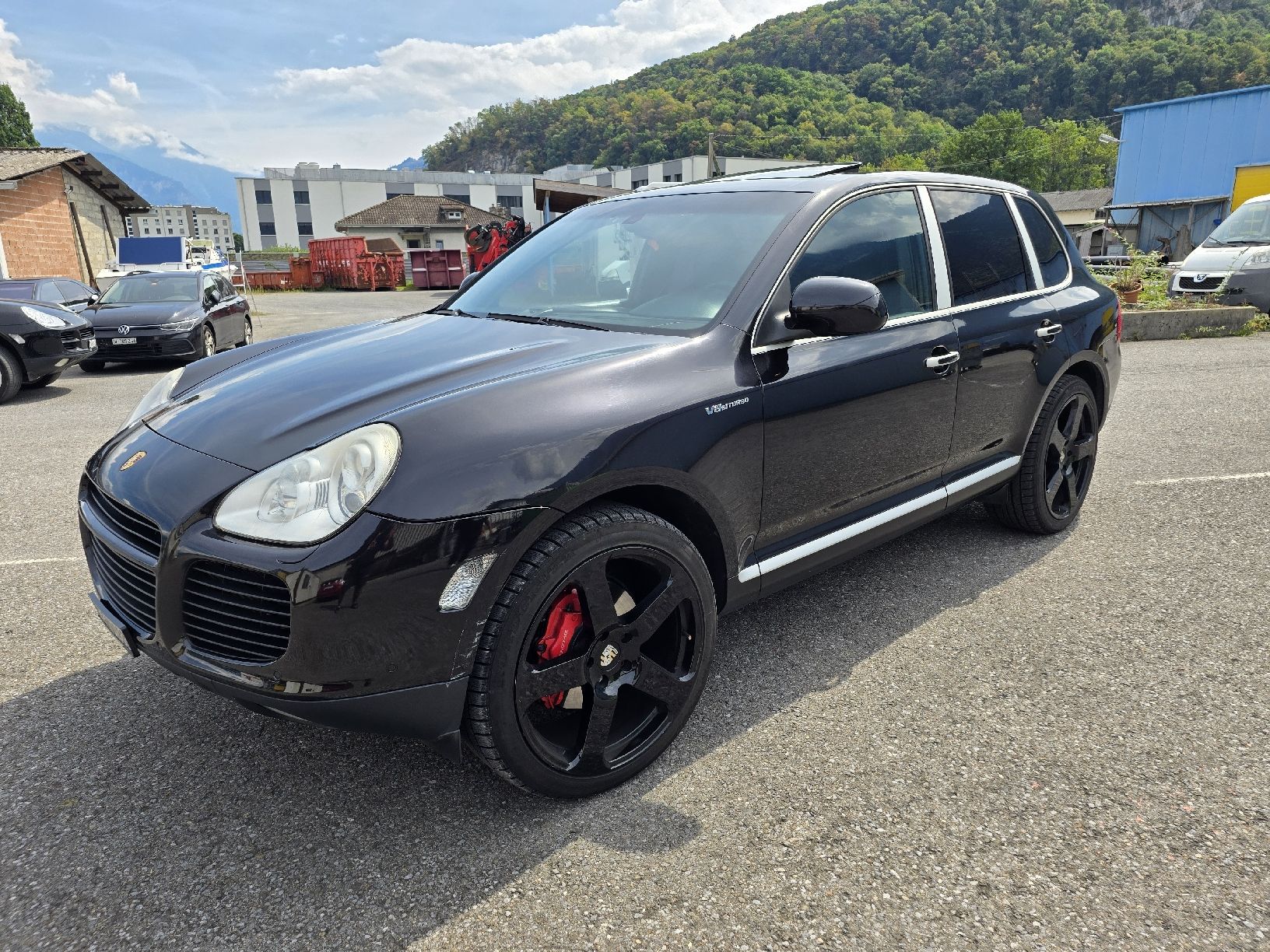 Porsche Automobili: Porsche Cayenne Turbo – Usato da Montreux venduto da PremerlServices