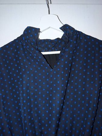 Gepunktete Bluse