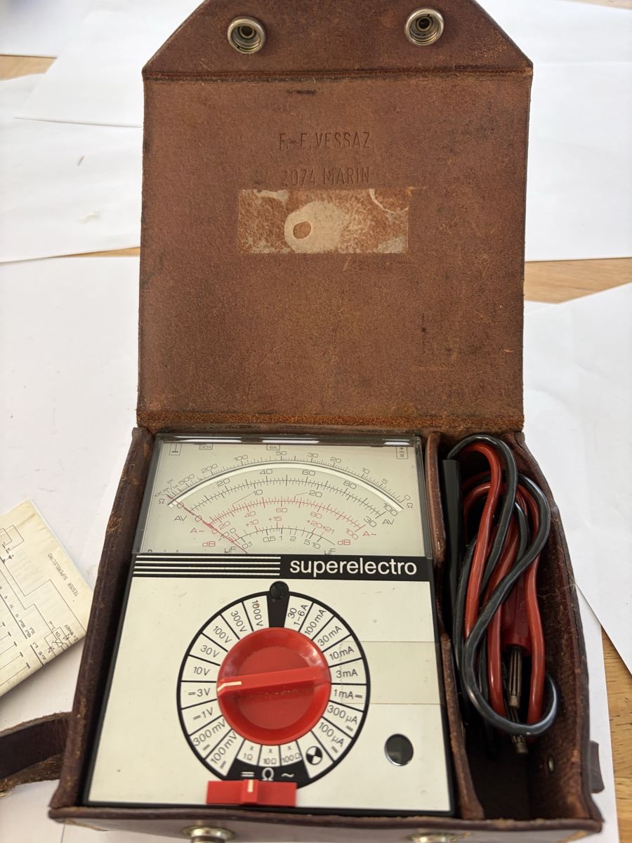 Misurare: multimètre vintage Miselco – Usato da Echallens venduto da JAR69