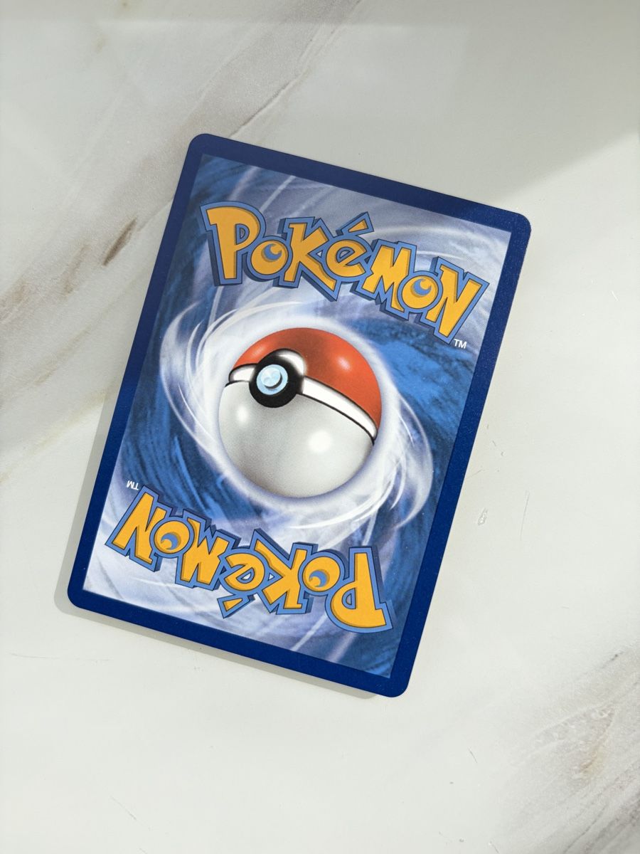 Pokémon Carte collezionabili: Pokemon Celebrations Glurak DE – Nuovo (secondo la descrizione) da Wetzikon ZH venduto da Kleeblume 1