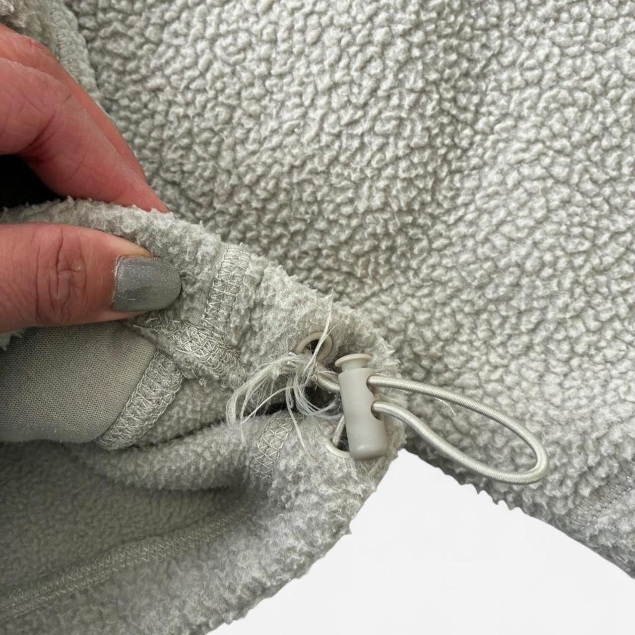 Weekday Maglioni & Felpe: Weekday cora fleece sweatshirt – Usato da Zürich venduto da h_studio_edit 2