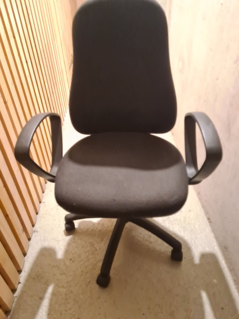 Sedie: chaise de bureau sur roulette – Usato da Romanel-sur-Lausanne venduto da Rangiroa1998