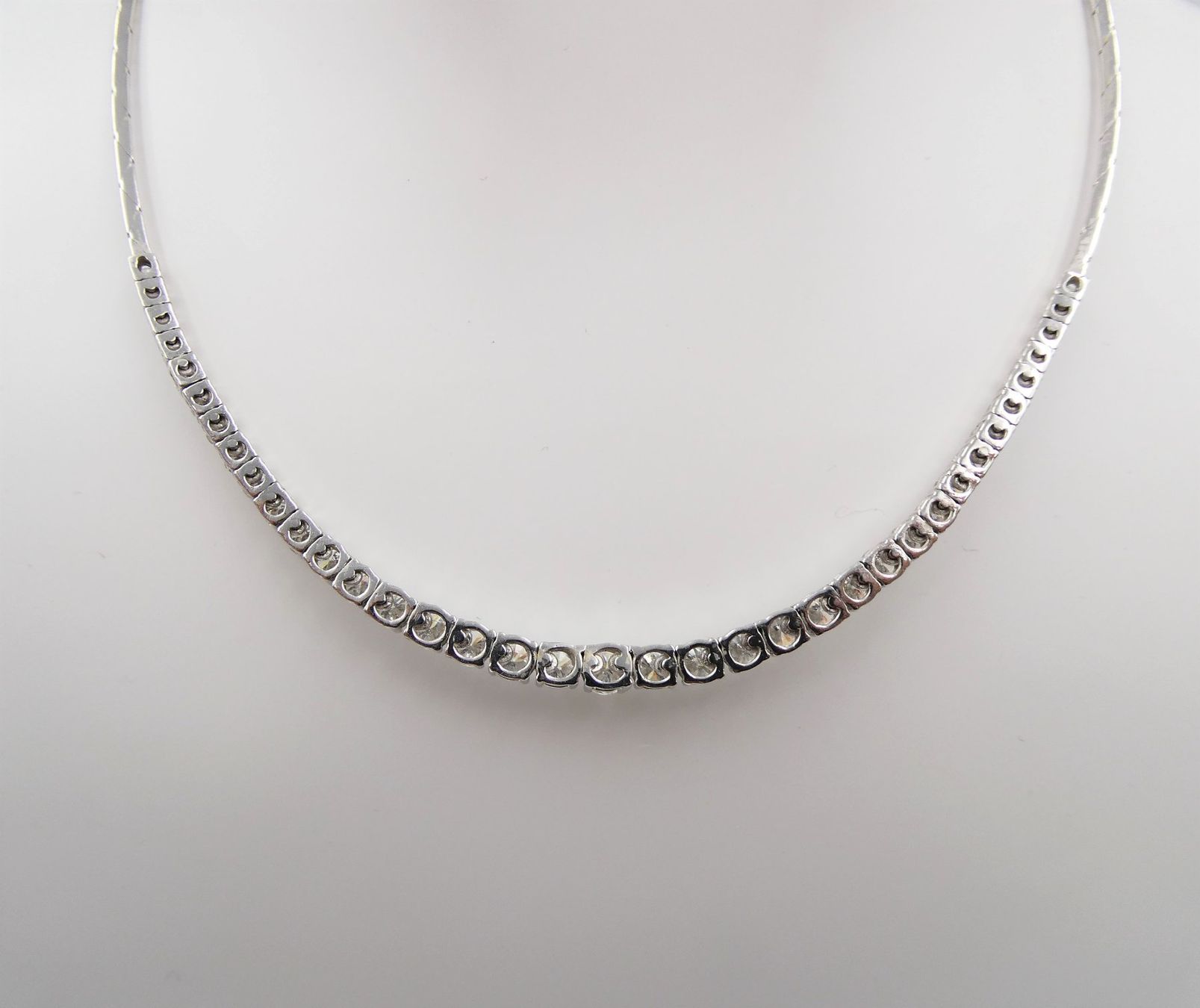 Catenine: DIAMANT COLLIER IN 750 WEISSGOLD – Usato da Luzern venduto da EdiGem 5