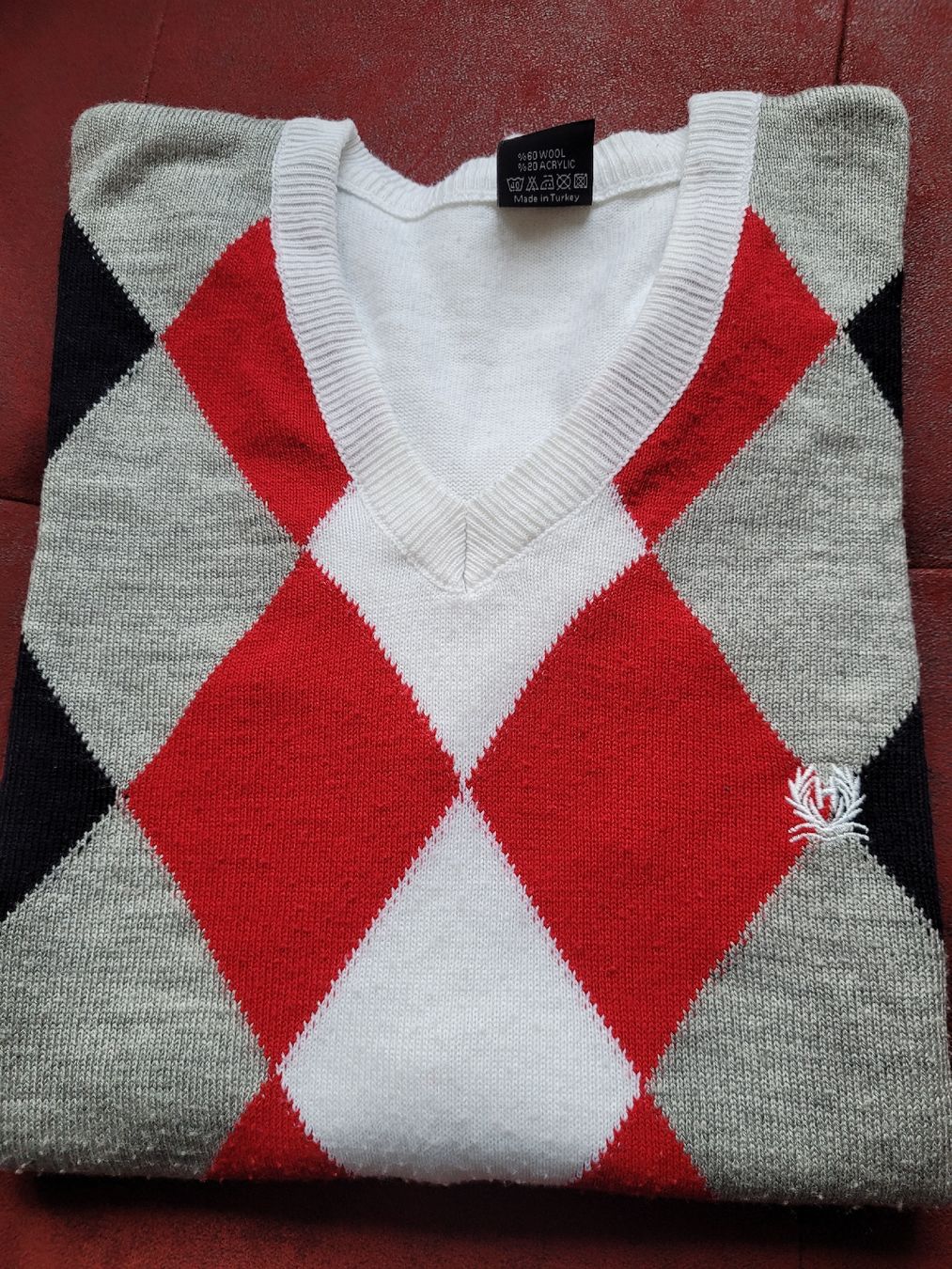 Maglioni & Felpe: HKN Collection Argyle Pullover aus Wolle, Grösse L – Nuovo (secondo la descrizione) da Bassersdorf venduto da Hyri.i 1