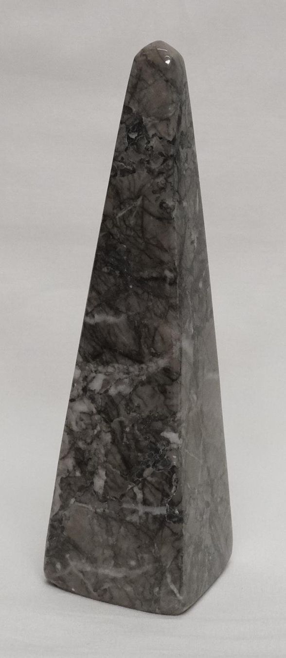 Minerali & Pietre curative: Obelisk Achat 460g – Usato da Zürich venduto da Masala-Oase 2
