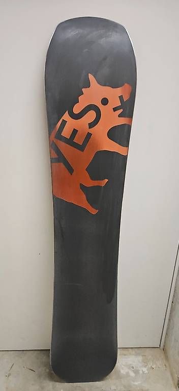 Board: YES Standard Xtrm 159cm – Usato da Lausanne 26 venduto da benoua 1