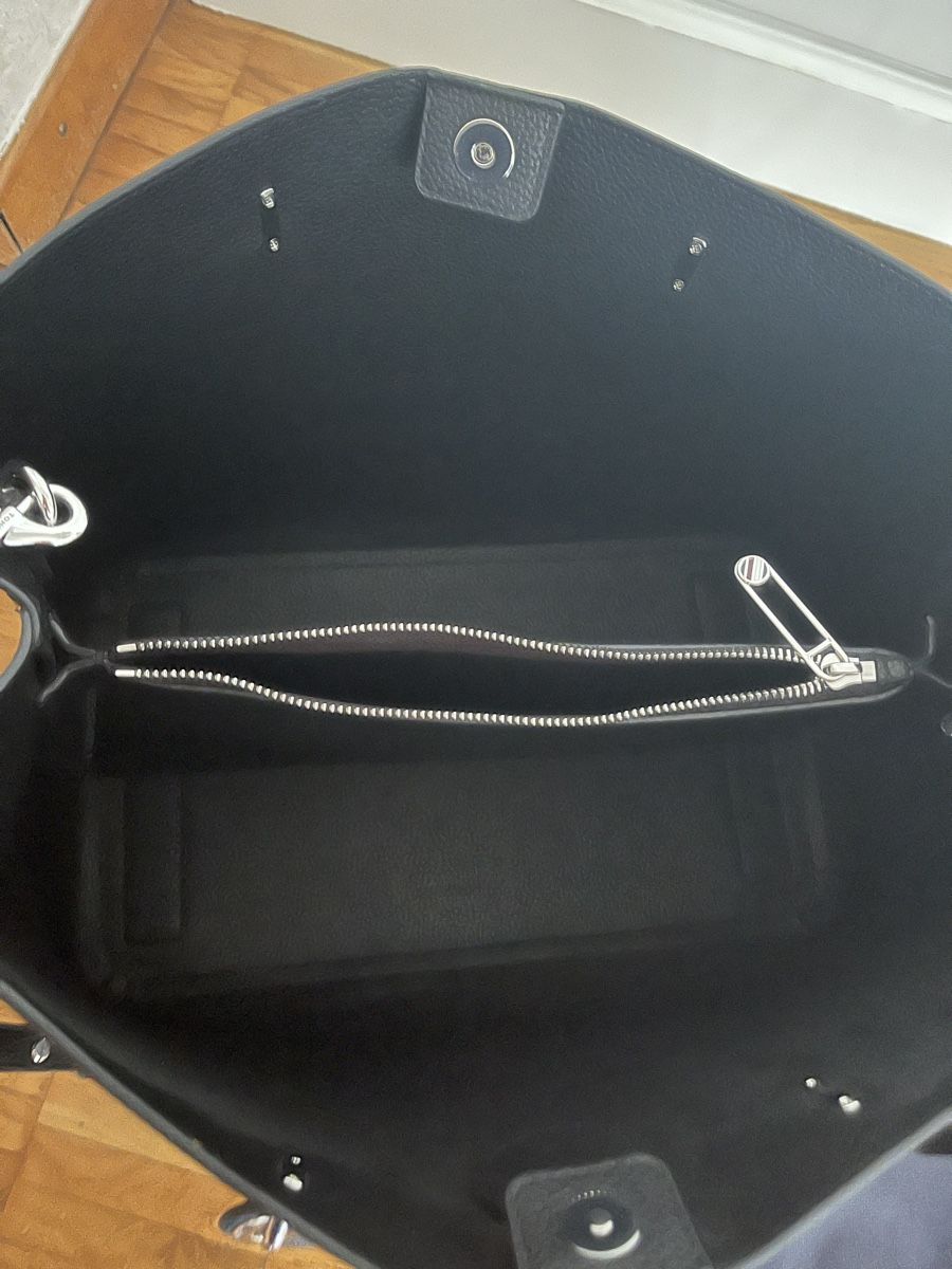 Tommy Hilfiger Taschen für Damen: Umhängetasche Tommy Hilfiger NEU – Neu und originalverpackt aus Uznach von le-ma-di- 4