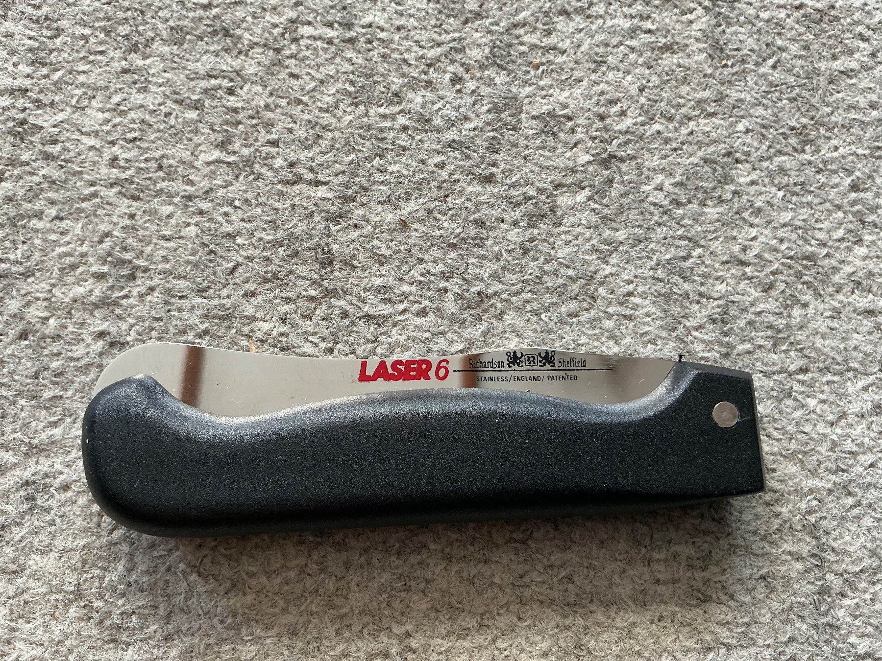 Tous les outils: Messer LASER 6 , Sheffield Klappmesser , – Neuf (Voir description) à Jona par Jancy60