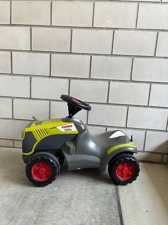 Fahrzeuge für Kinder: Tractor bobby car – Gebraucht aus Herrliberg von HaC406