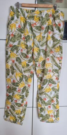 pantalon en lin 55% et 45% coton T 46 (CH)