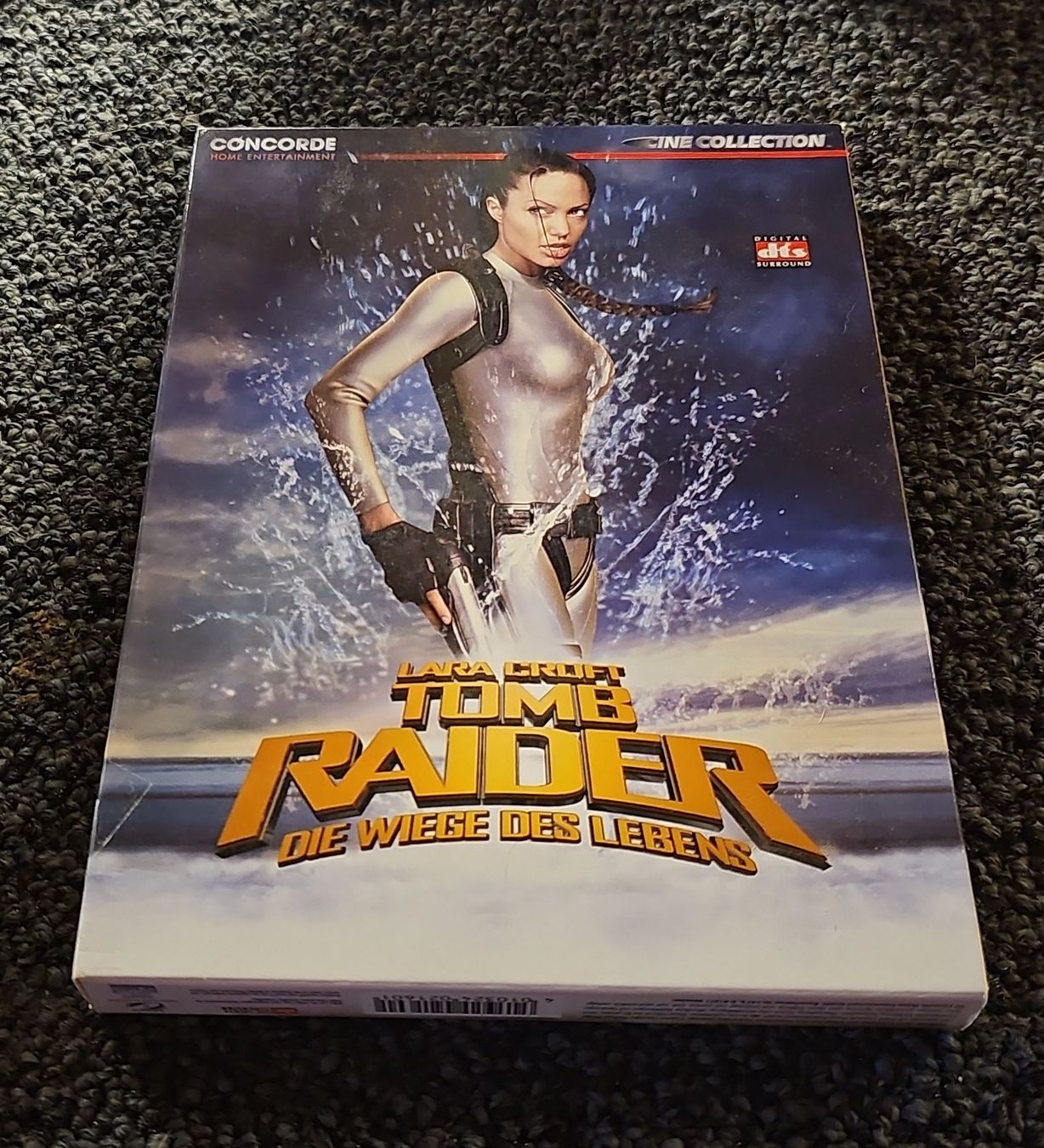 Tutti i DVDs: Tomb Raider DVD (19973) – Usato da Ruswil venduto da jan_bxl5