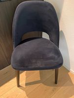 6 stck dunkelblaue Stühle  Top Zustand!
