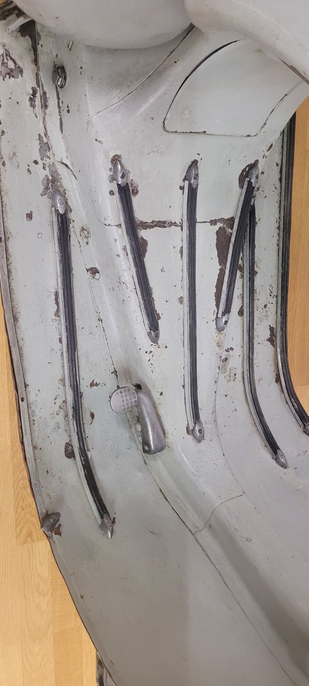 Piaggio Scooter: Vespa 1956 – Usato da Martigny venduto da Philippe3691 5