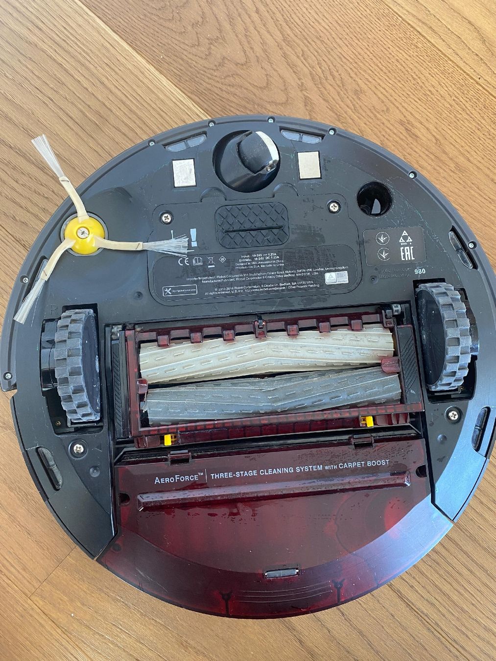 Irobot Aspirapolveri & Accessori: iRobot Roomba i7 Staubsaugerroboter – Usato da Volketswil venduto da TrollanDump 2