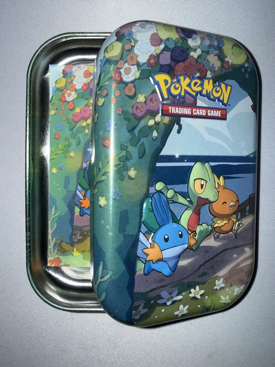 Pokémon Sammelbilder & Trading cards: Pokemon 25 Celebrations Mini Tin Leer/Empty – Gebraucht aus Bern von Ludixii