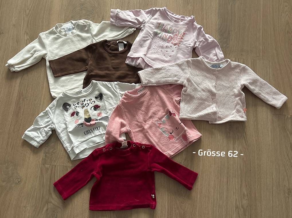 Pullover & Sweatshirts: 7 Pullover Grösse 62 – Gebraucht aus Kägiswil von mau90