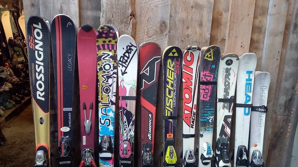 Mäntel: Comment cest possible de c'équiper à ces prix là, débutants – Gebraucht aus Leysin von Liquidation-404 3