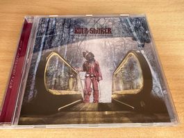 B2 Kula : Shaker – Peasants, Pigs & Astronauts