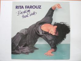 Rita Farouz – Breaking those walls