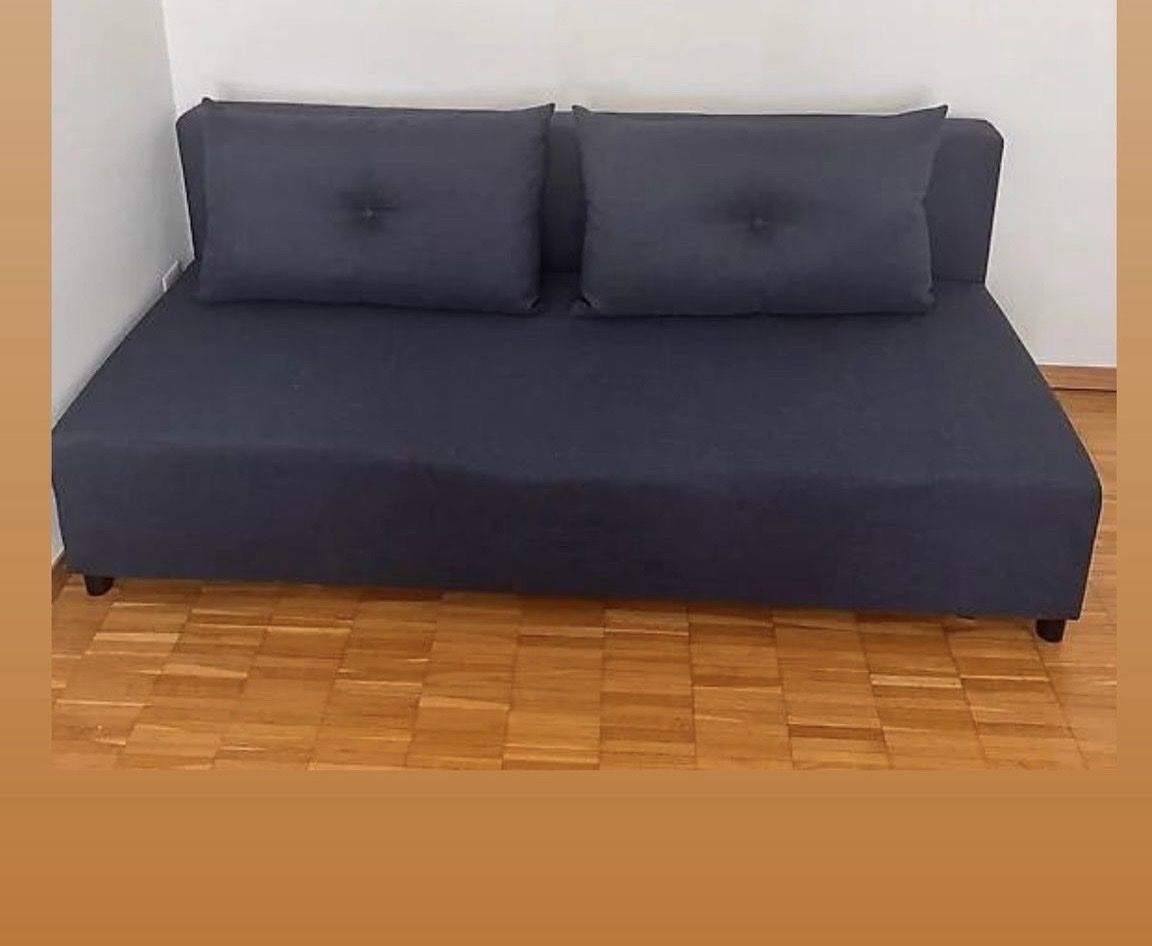 Sofas: Sofa bed dark blue 190x130 cm good condition – Gebraucht aus Dättwil AG von cat_ndz6