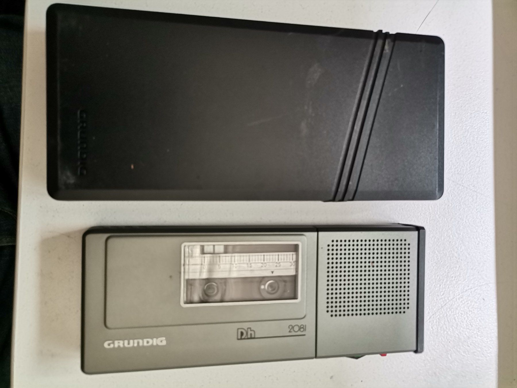 Grundig Aufnahmegeräte: GRUNDIG Dh 2081 – Defekt aus Kleindöttingen von Katze99 4