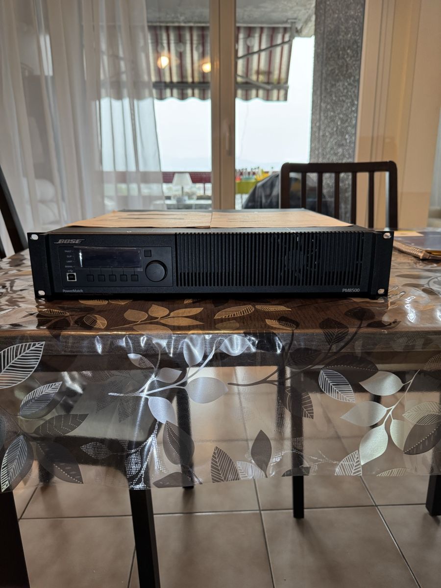 Bose Amplificatori: Amplificateur Professionel Bose PM8500 – Usato da Crissier venduto da ale_cp75 1