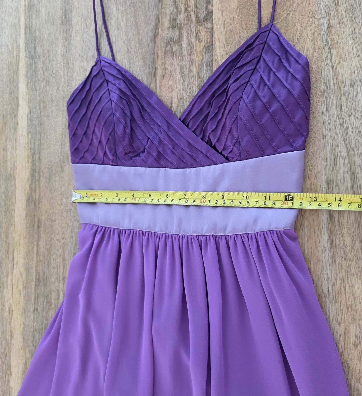 Kleider: Wunderschönes Kleid  – Neu (gemäss Beschreibung) aus Rheinsulz von Gilea 7