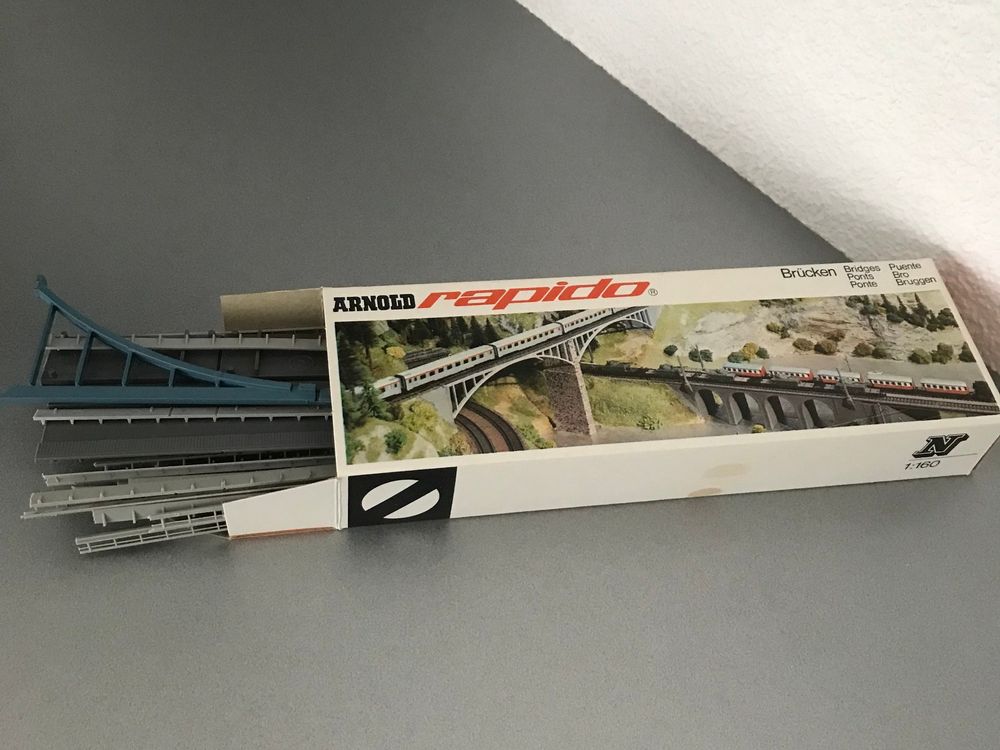 Modelleisenbahn Treppe Aufgang / Abgang Passerelle _ Spur 0 (Gebraucht) In Uerikon Für CHF 17