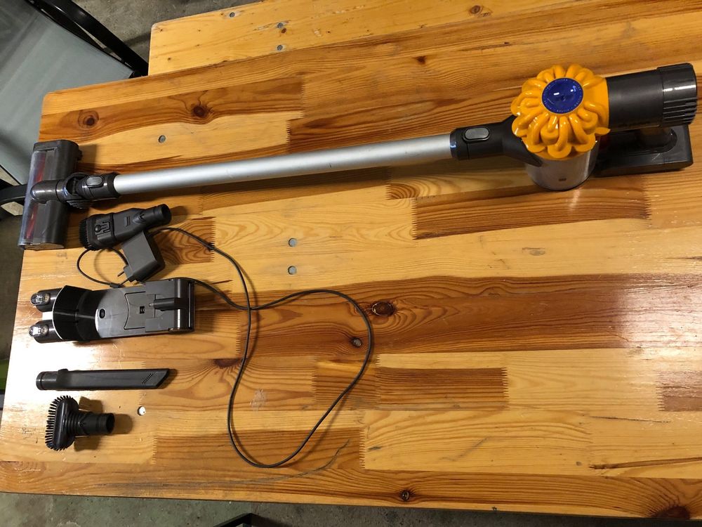 Dyson Staubsauger DC62 | Kaufen auf Ricardo
