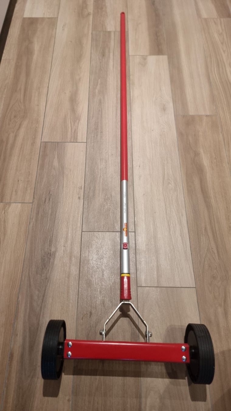 Wolf Garten Attrezzi per la lavorazione del suolo: Wolf Garten Vertikutier Roller Multi Star UR-M3 – Usato da Russikon venduto da fino99
