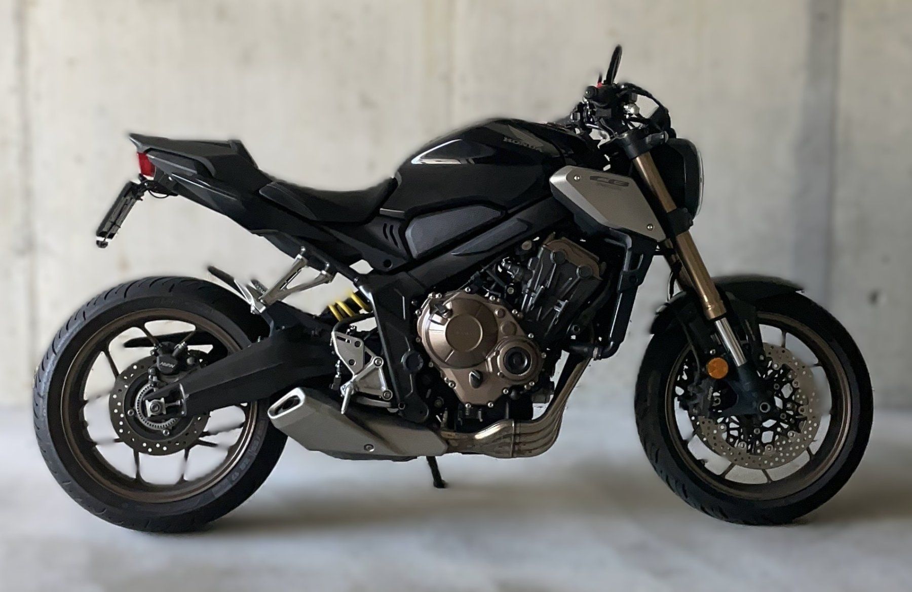 Honda Strada: Honda CB650R 35kW – Usato da Pfaffhausen venduto da Nosomi 2