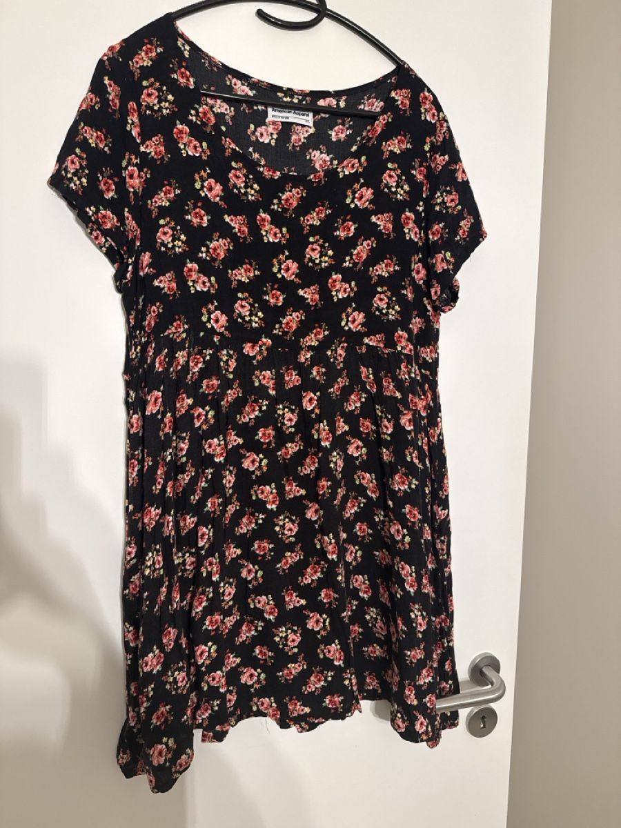 Kleider: American Apparel Kleid – Gebraucht aus Wettswil von lalinda85
