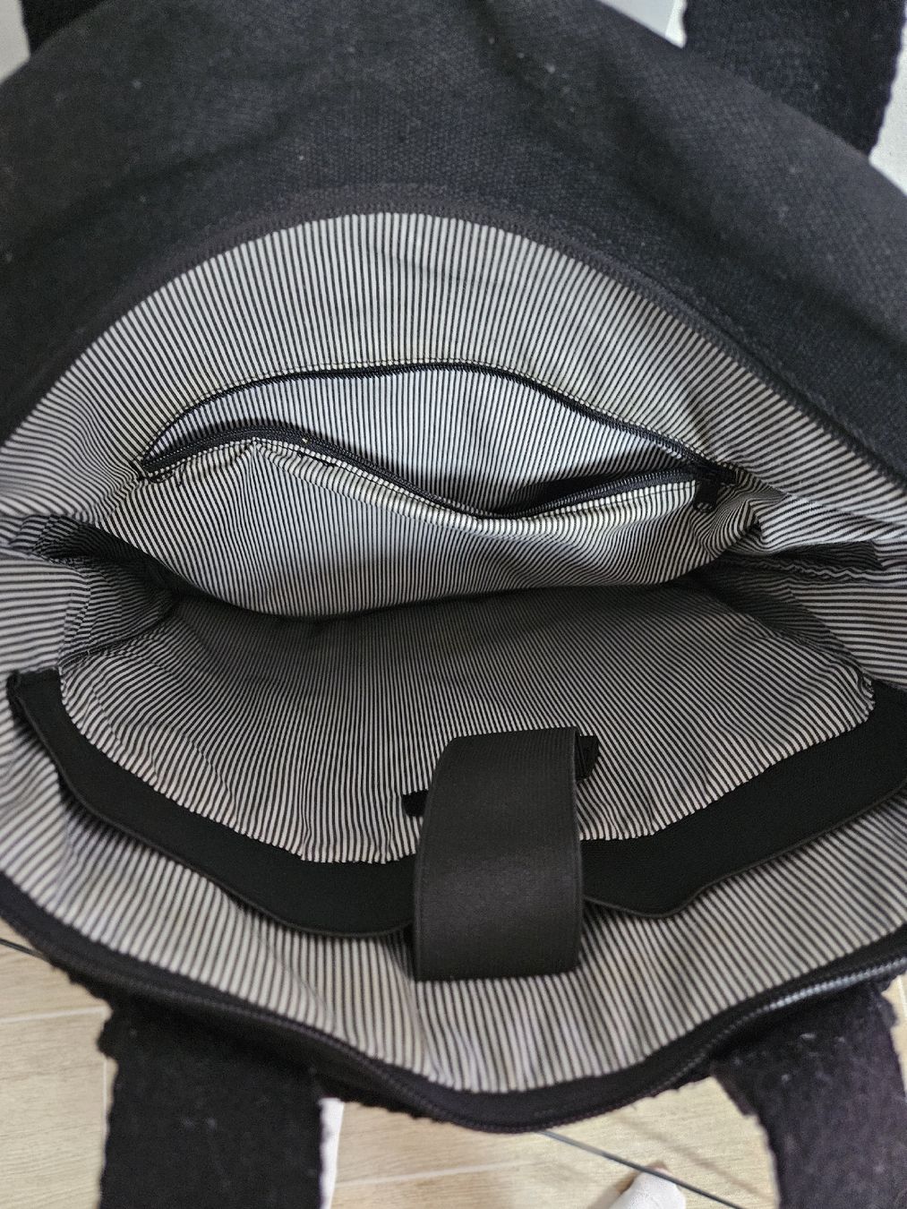 Zaini: Johnny Urban Sam Rucksack schwarz – Usato da Dübendorf venduto da ciindarxlla 3