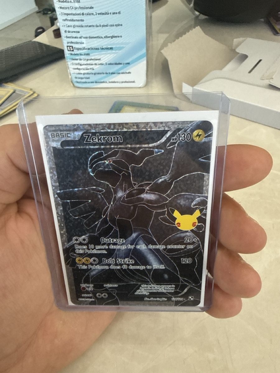 Pokémon Sammelbilder & Trading cards: Pokémon Karte Zekrom Basic neuwertig – Gebraucht aus Geroldswil von Marseille11